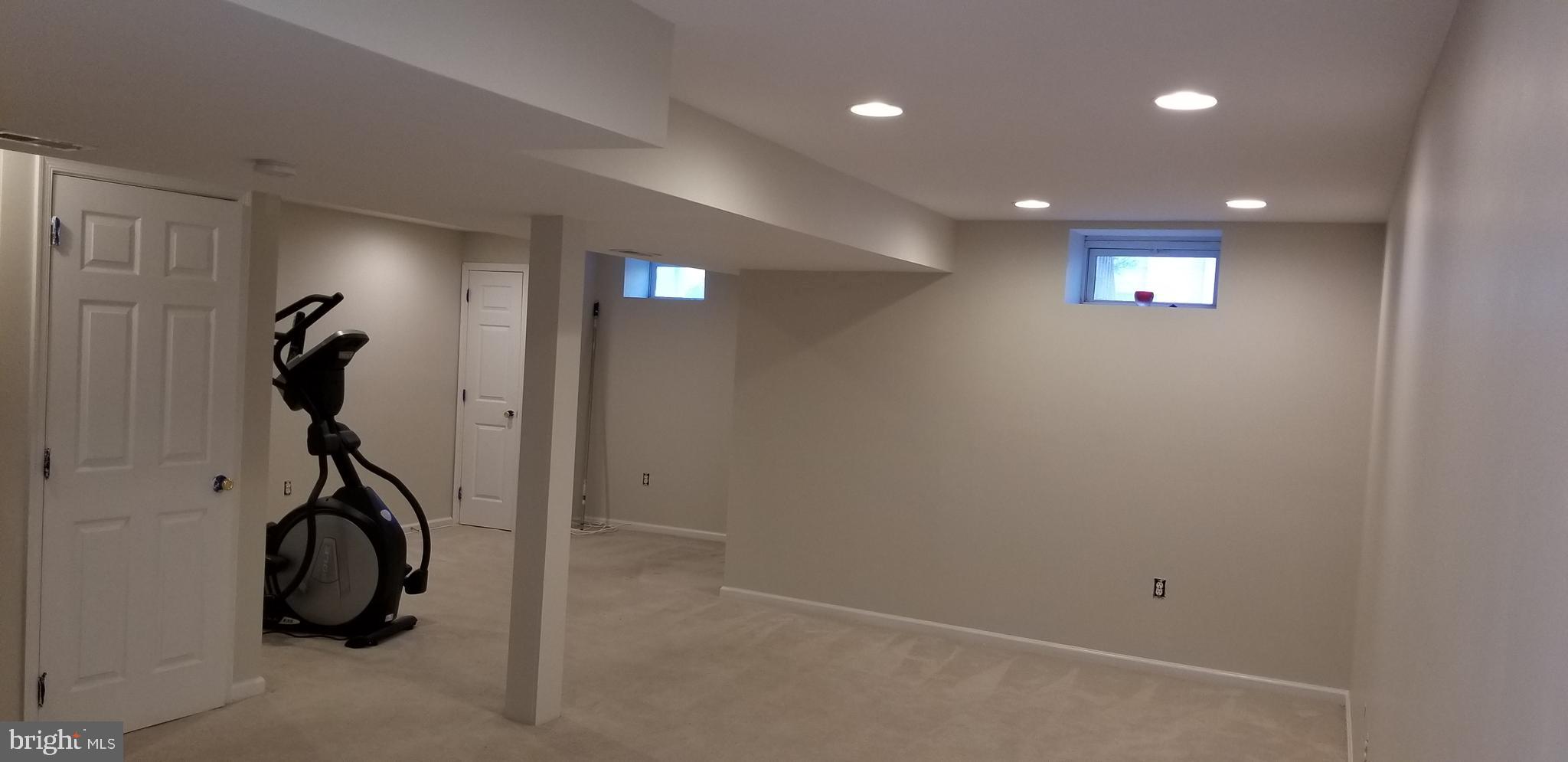 71 Tennyson Road Hightstown, NJ 08520 - Photo 27 of 29