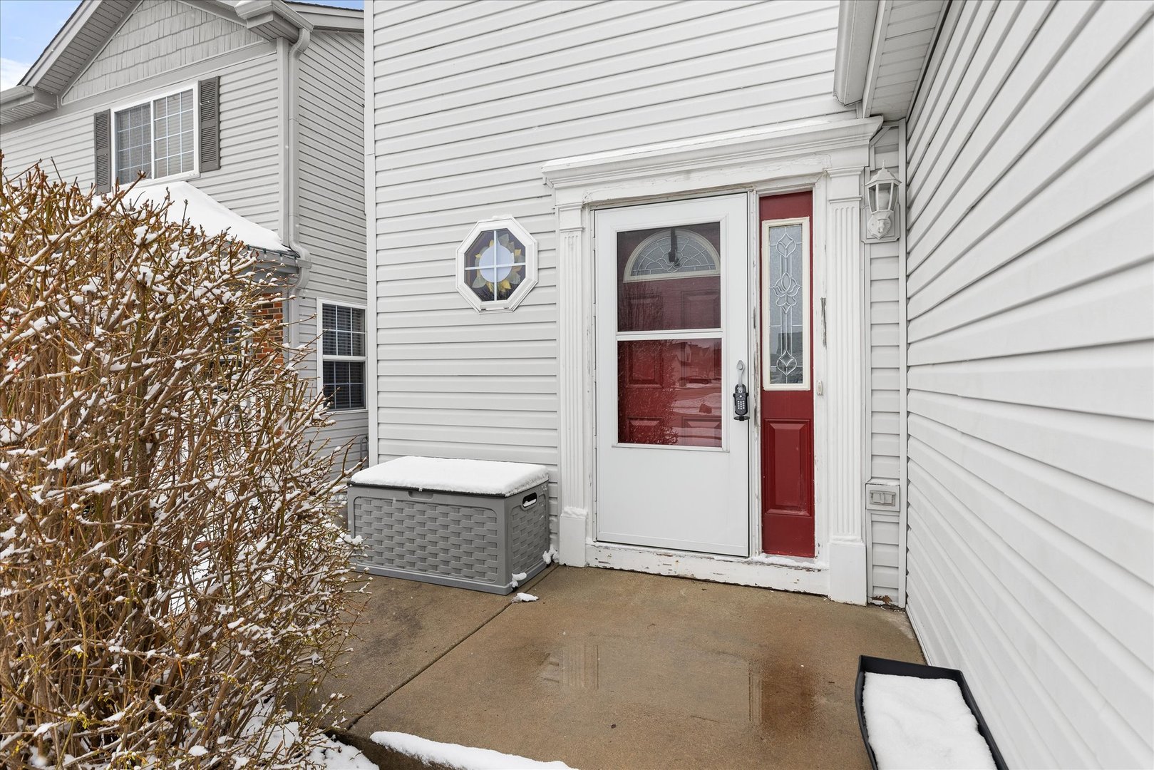 16830 South Parker Ridge Drive Lockport, IL 60441 - Photo 2 of 35 a view of front door and a window