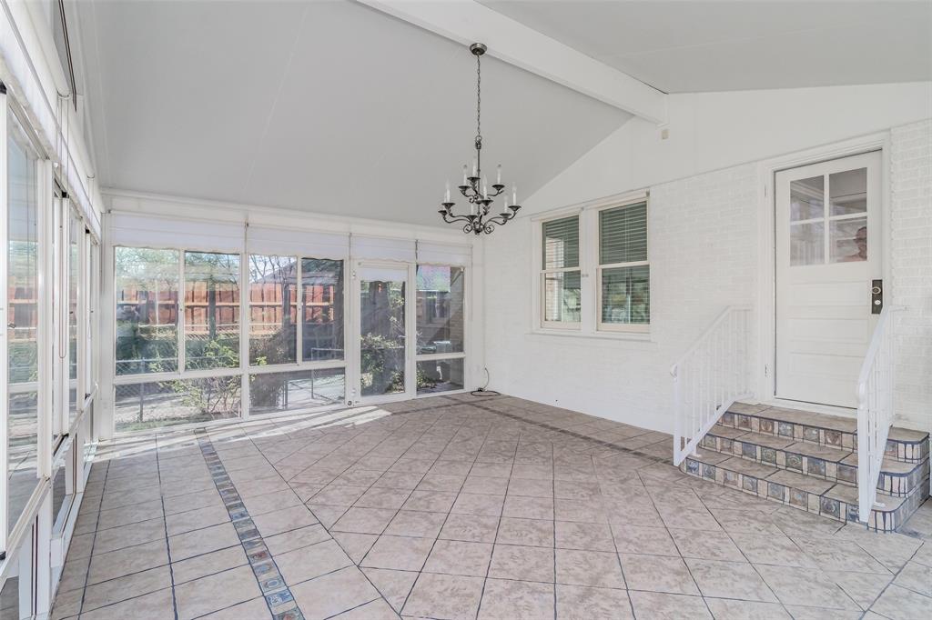 2311 Warner Road Fort Worth, TX 76110 - Photo 34 of 37