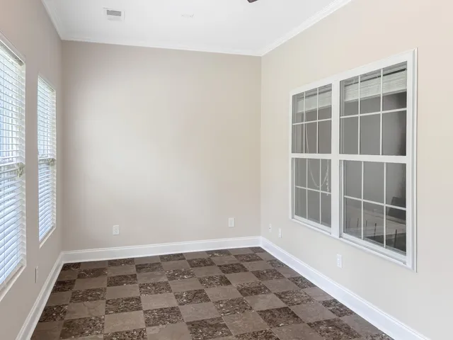 $299,990 | 127 Manning Court, Summerville, SC 29485