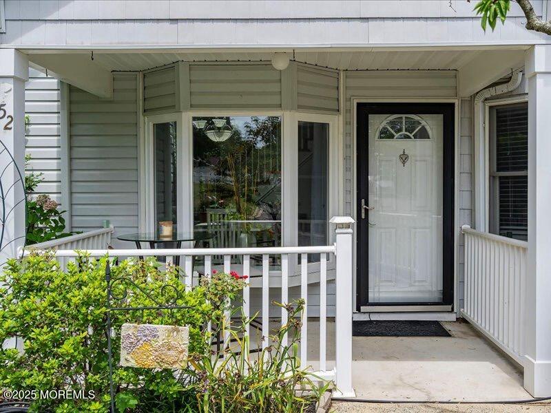 552 Prospect Avenue Spring Lake Heights, NJ 07762 - Photo 2 of 25 Porch