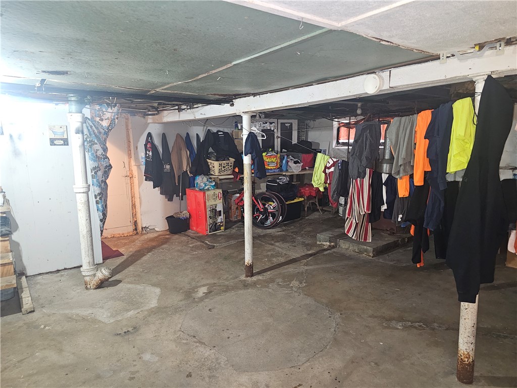 164 Avery Street Rochester, NY 14606 - Photo 22 of 25