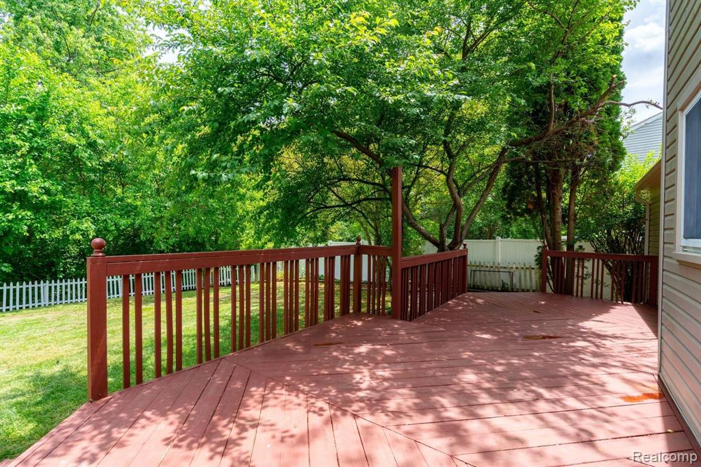 645 Worthington Road Canton, MI 48188 - Photo 20 of 30