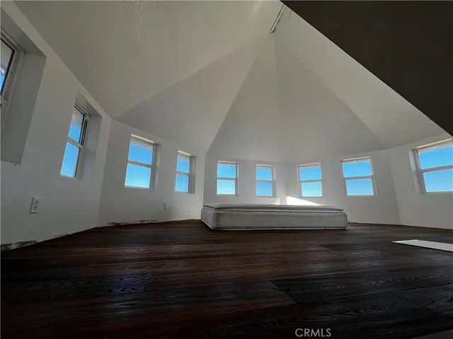 $599,900 | 33048 223rd Street East, Llano, CA 93544