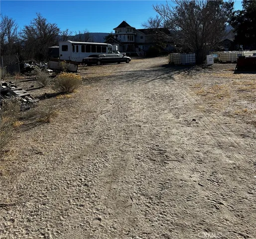 $599,900 | 33048 223rd Street East, Llano, CA 93544