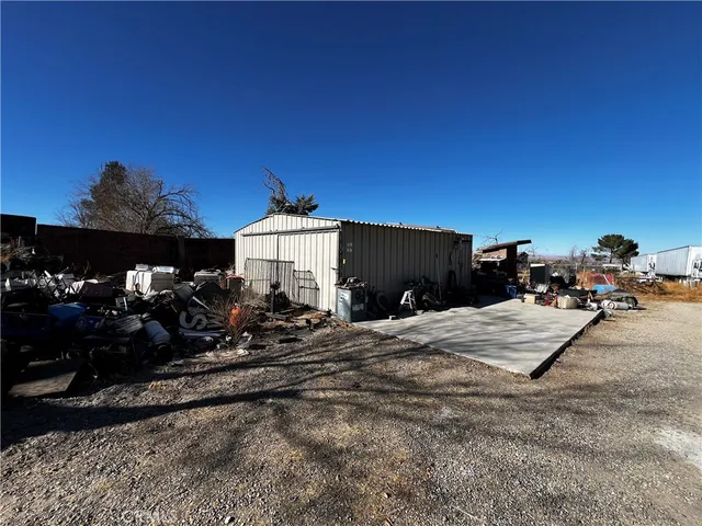 $599,900 | 33048 223rd Street East, Llano, CA 93544