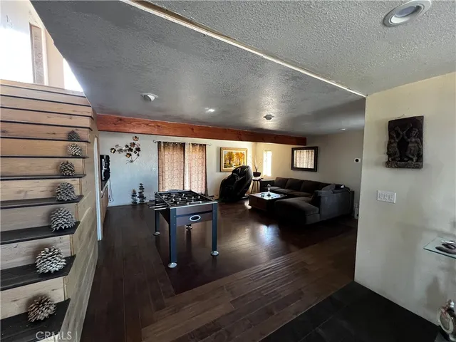 $599,900 | 33048 223rd Street East, Llano, CA 93544