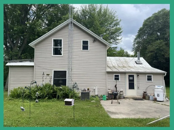 $300,000 | N8600 5th, Westfield, WI 53964