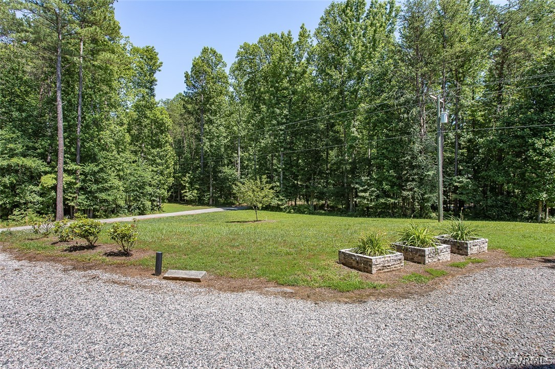 1892 Fairground Road Maidens, VA 23102 - Photo 44 of 50 Gallery Image 44