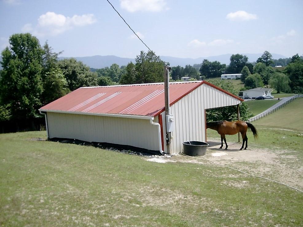 663 Carr Wynn Road La Follette, TN 37766 - Photo 3 of 12 PICT8854