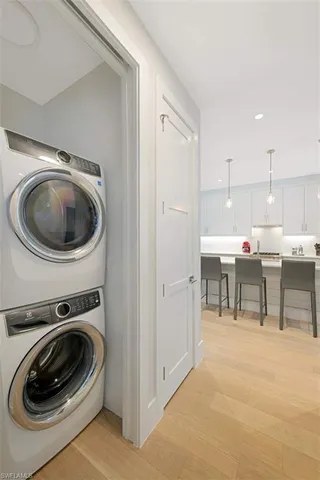 $1,699,000 | 850 Central Avenue, Unit 208, Naples, FL 34102