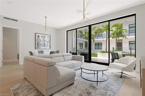 $1,699,000 | 850 Central Avenue, Unit 208, Naples, FL 34102