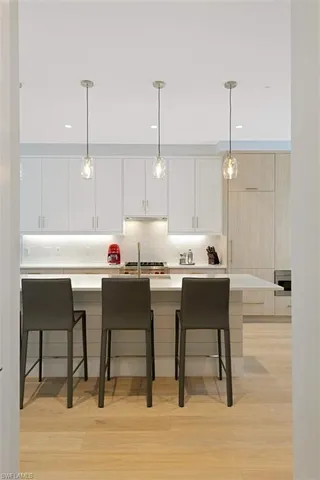 $1,699,000 | 850 Central Avenue, Unit 208, Naples, FL 34102