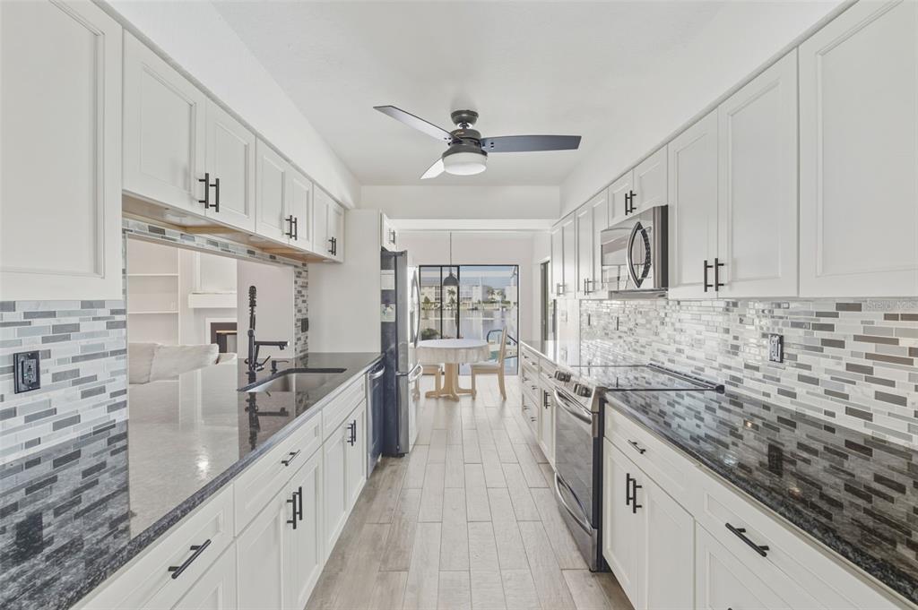 1524 Kinglet Drive Punta Gorda, FL 33950 - Photo 11 of 43