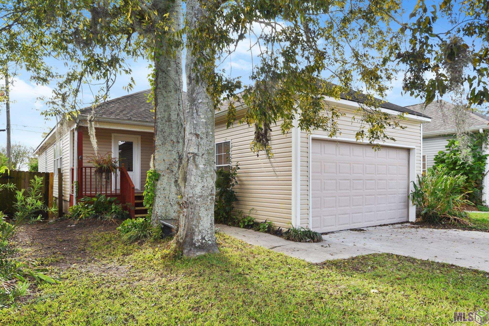 10212 Ridgehaven Avenue Baton Rouge, LA 70810 - Photo 2 of 15