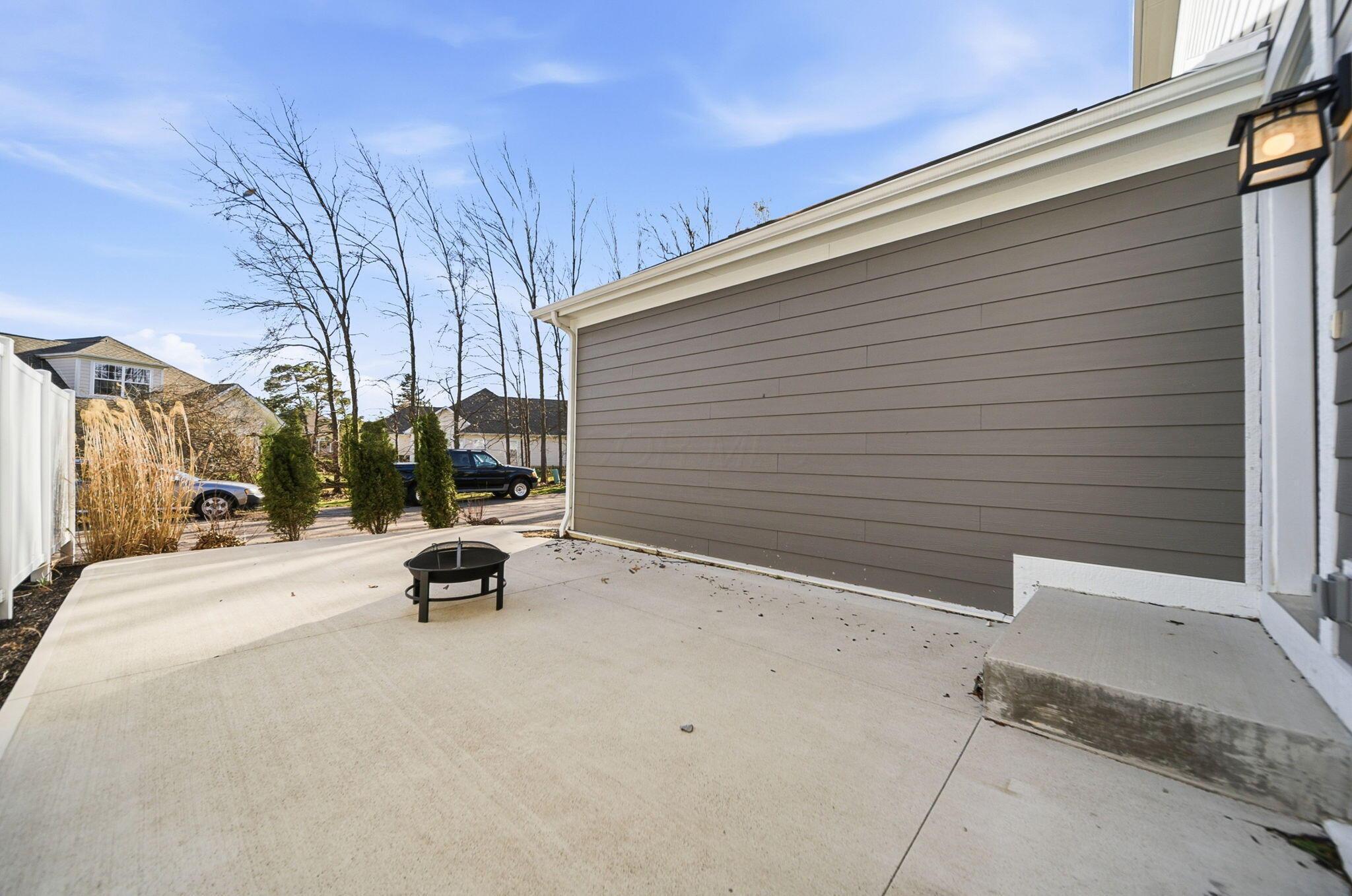 10341 Sawmill Road Powell, OH 43065 - Photo 47 of 51 Back of Townhome private
