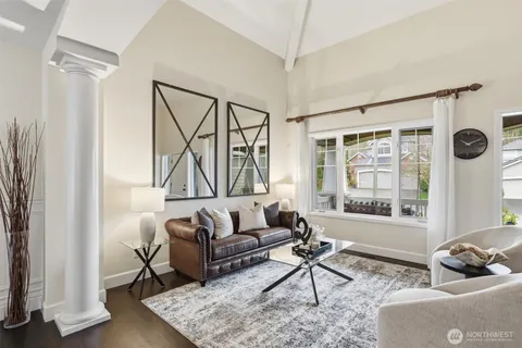 $1,698,600 | 928 271st Avenue Southeast, Sammamish, WA 98075
