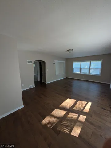 $264,895 | 528 20th Street, Red Wing, MN 55066