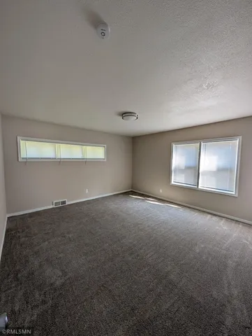 $264,895 | 528 20th Street, Red Wing, MN 55066