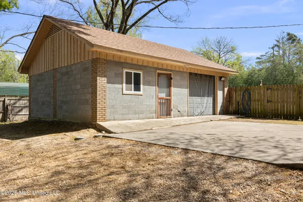 $375,000 | 661 Dogwood Drive, Yazoo City, MS 39194