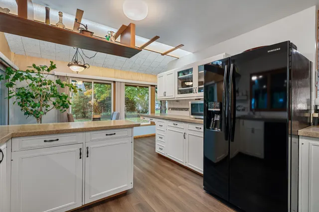 $468,500 | 633 11th Street Southeast, Owatonna, MN 55060