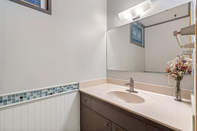 $468,500 | 633 11th Street Southeast, Owatonna, MN 55060