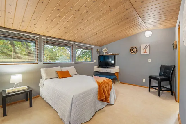 $468,500 | 633 11th Street Southeast, Owatonna, MN 55060