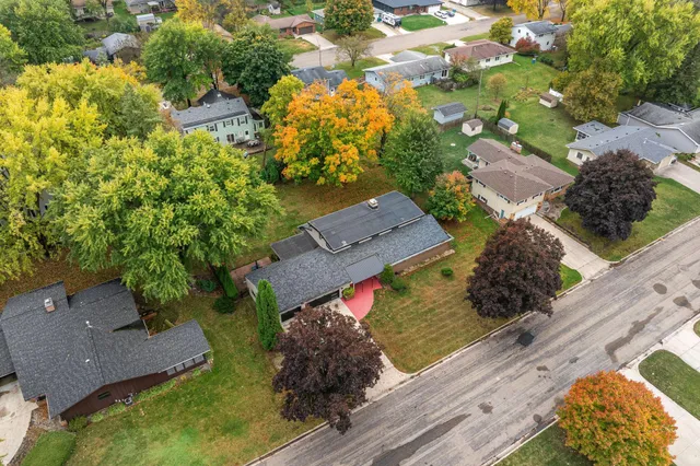 $468,500 | 633 11th Street Southeast, Owatonna, MN 55060