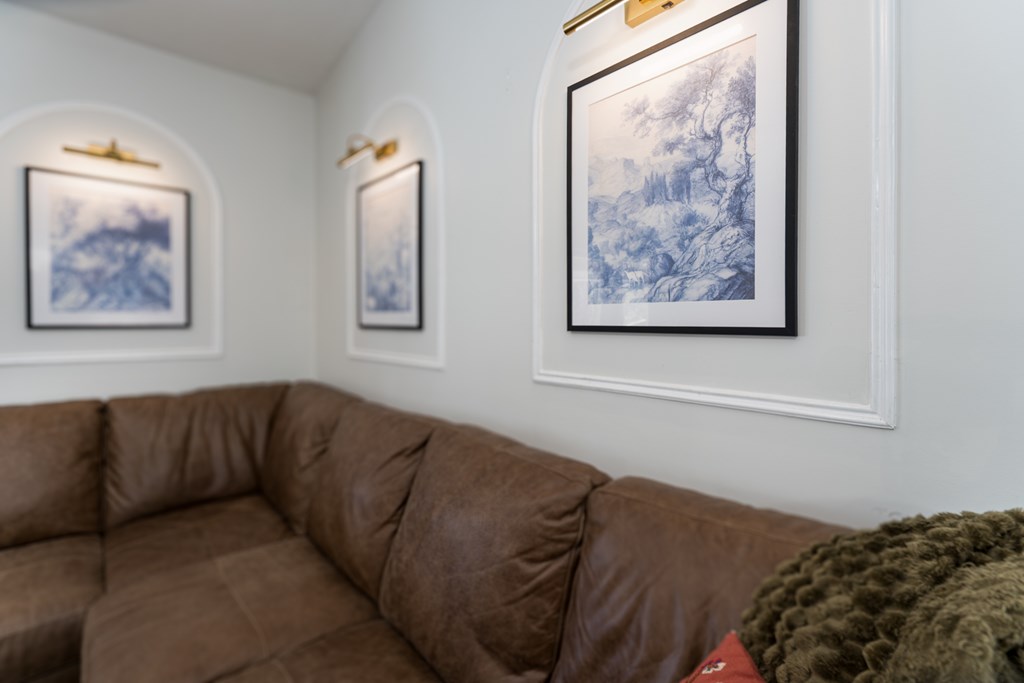 45 Mountain Stream Road Murphy, NC 28906 - Photo 9 of 42 a living room with a couch