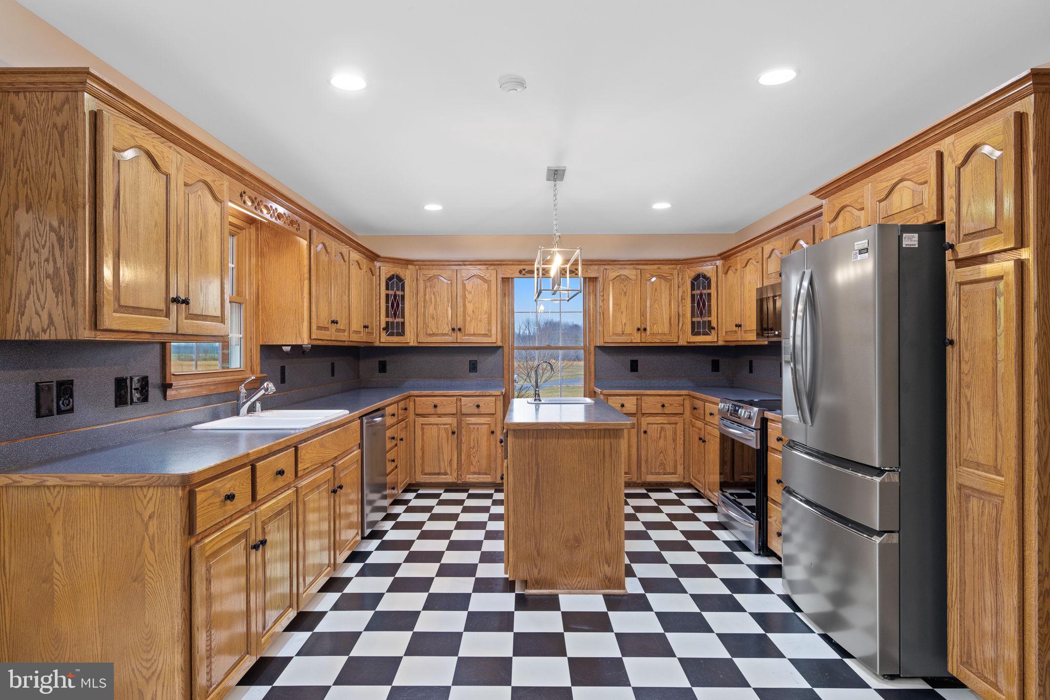 2420 Butler Road Beaverdam, VA 23015 - Photo 16 of 63 Kitchen