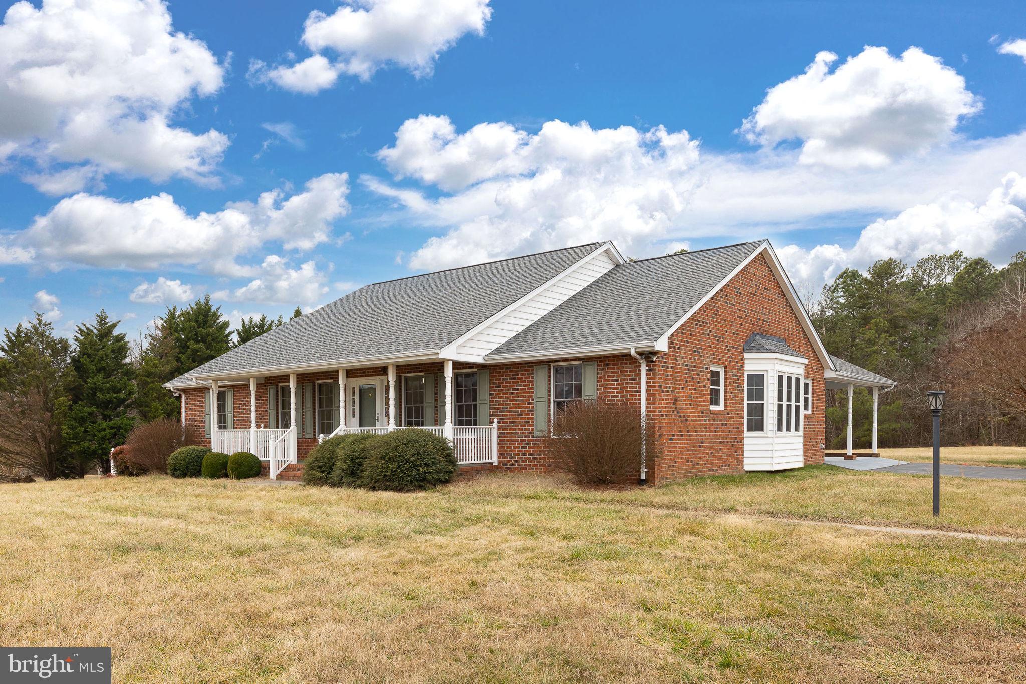 2420 Butler Road Beaverdam, VA 23015 - Photo 6 of 63 Perfect brick rambler with newer roof