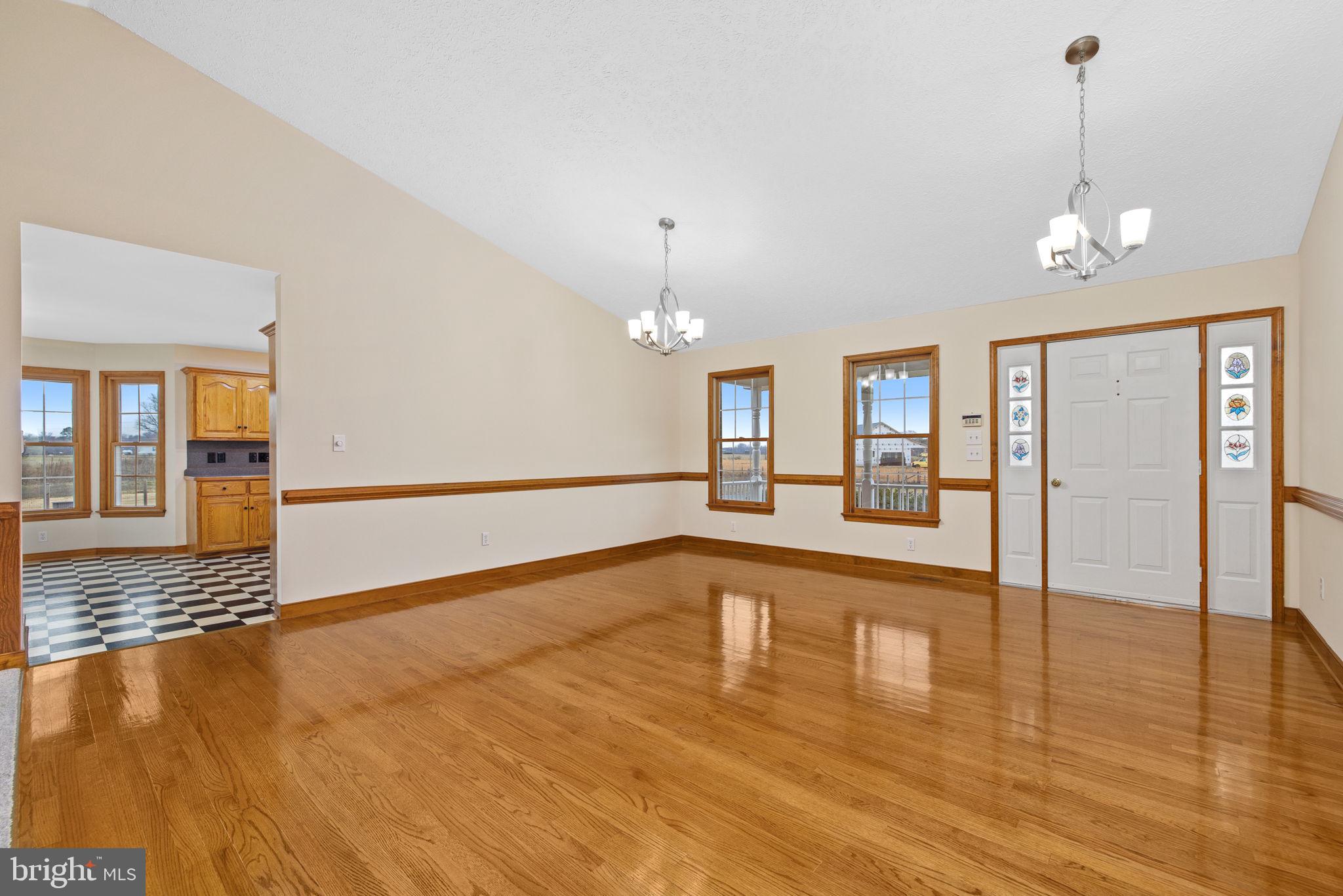 2420 Butler Road Beaverdam, VA 23015 - Photo 8 of 63 Dining room