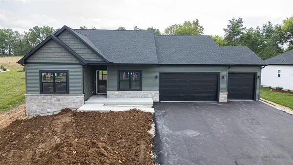 $374,900 | 407 Ridge, Orfordville, WI 53576