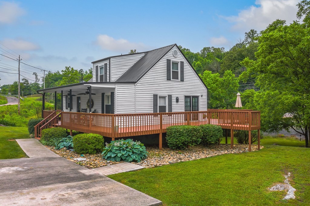 7541 Armory Road Newport, TN 37821 - Photo 3 of 45