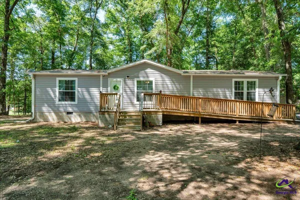 $184,000 | 44 Spring Lake Drive, Hawkinsville, GA 31036
