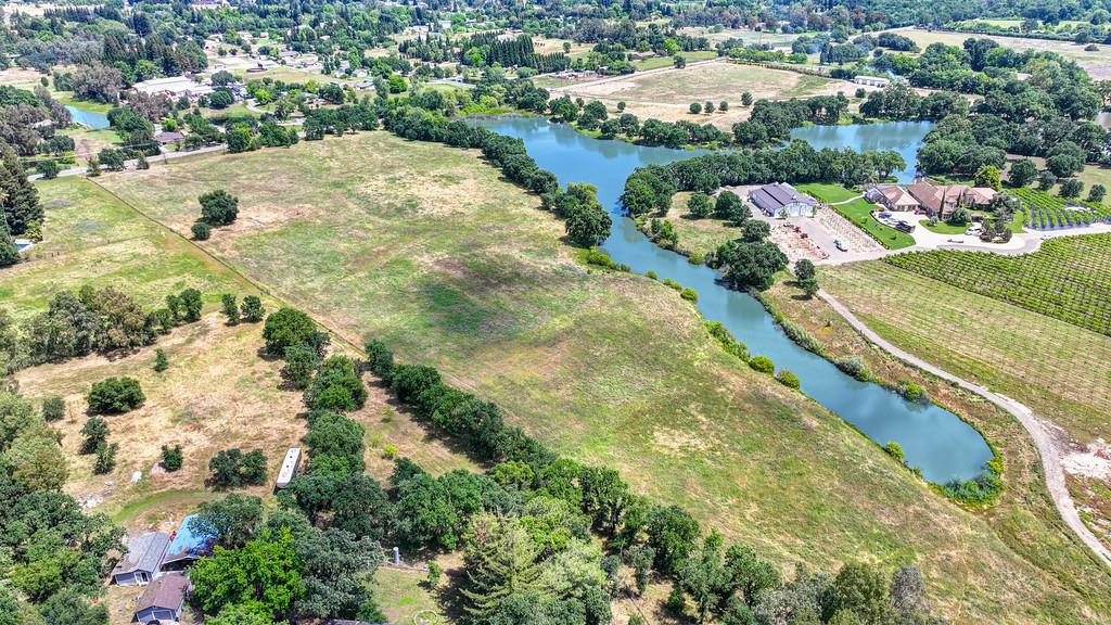 10500 Wilton Road Elk Grove, CA 95624 - Photo 28 of 31 an aerial view of residential houses with outdoor space