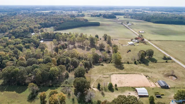 $195,500 | 1 Teddy White Road, Lexington, AL 35648