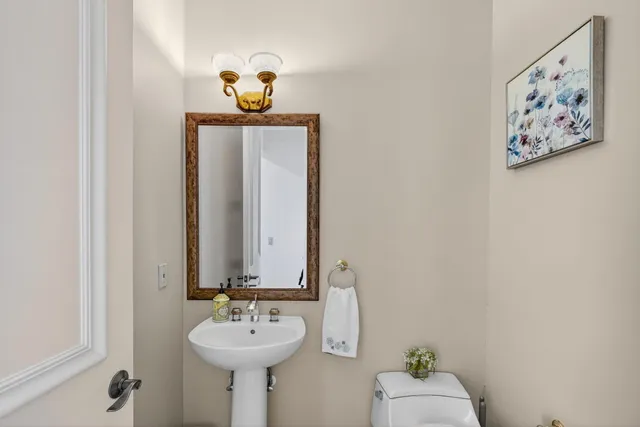 $20,000 | 8381 Egret Lakes Lane, West Palm Beach, FL 33412