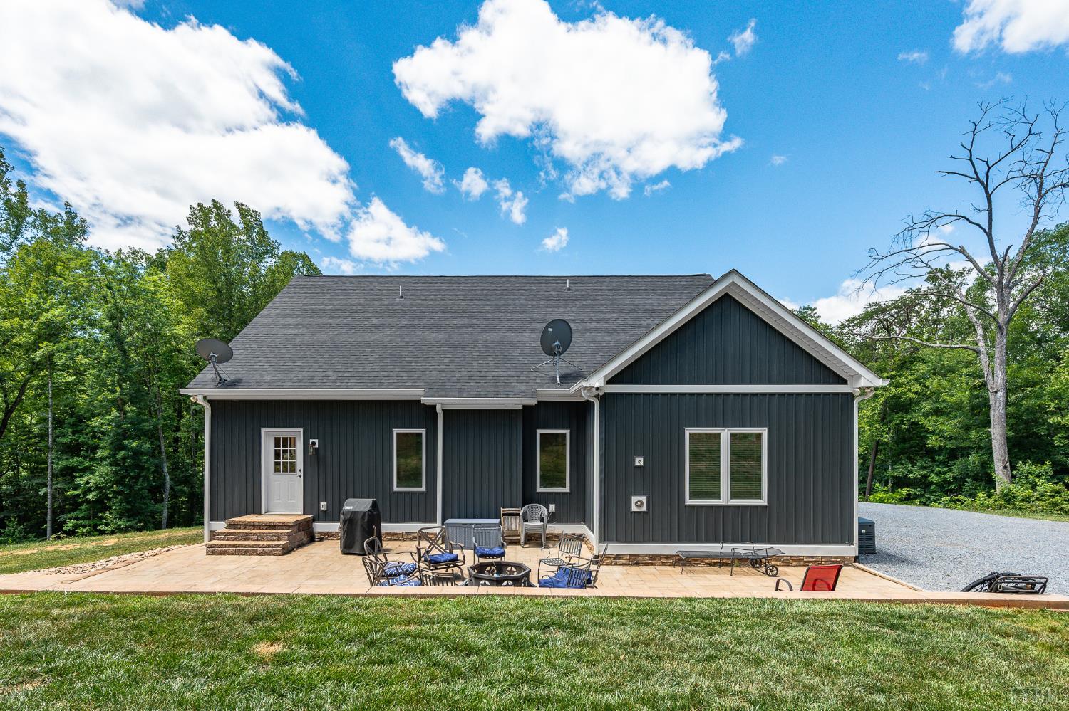 1614 Venturous Trail Goode, VA 24556 - Photo 57 of 72