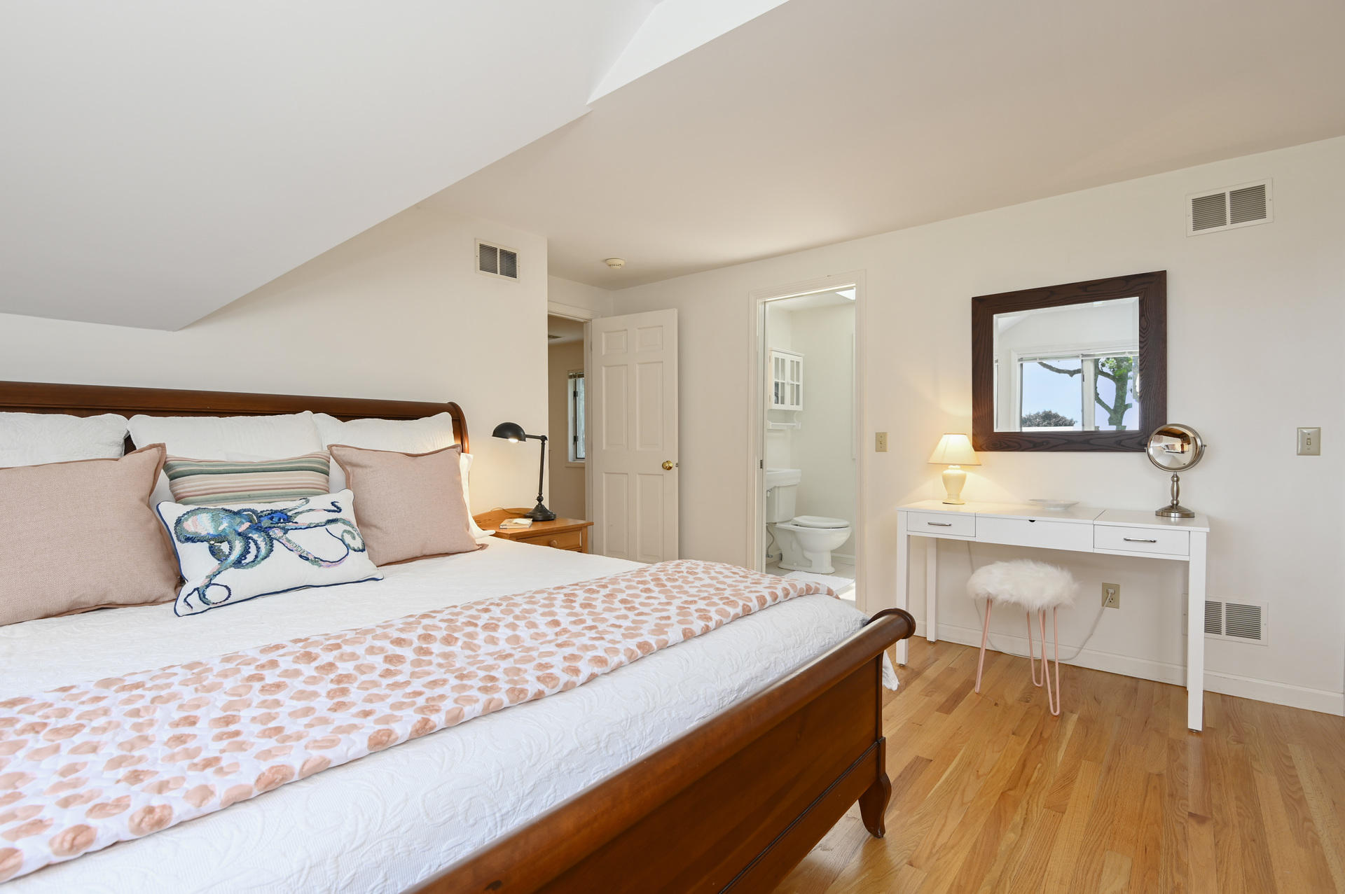 22 Little Bay Road Orleans, MA 02653 - Photo 23 of 39 a bedroom with a bed and a desk