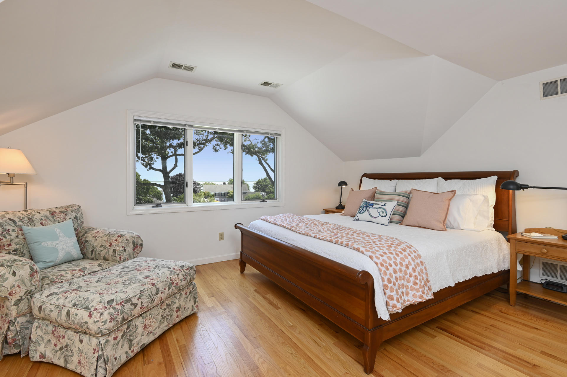 22 Little Bay Road Orleans, MA 02653 - Photo 24 of 39 a bedroom with a bed and a painting on the wall