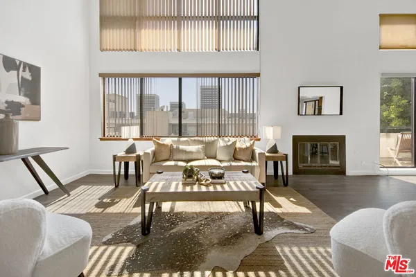 $945,000 | 1647 Veteran Avenue, Unit E, Los Angeles, CA 90024