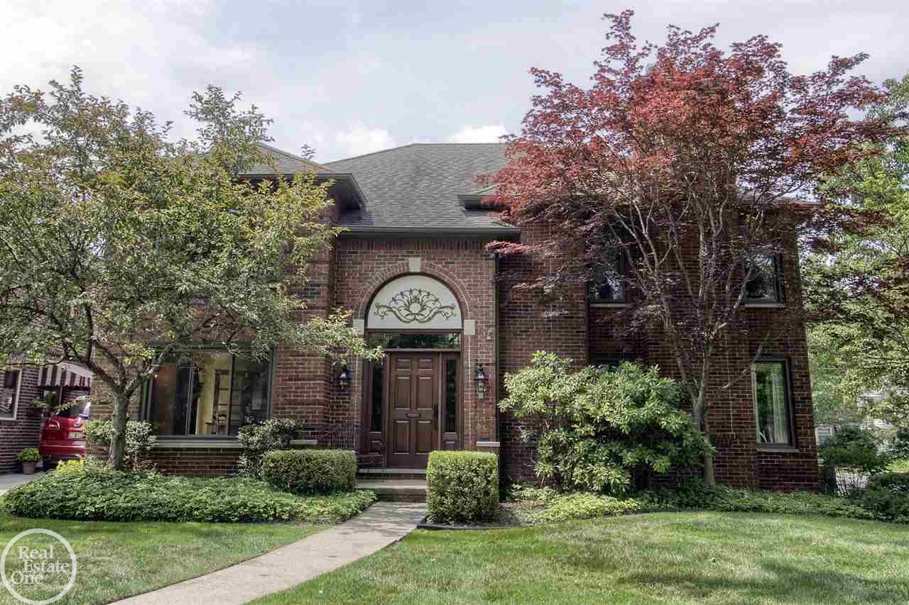 1275 Whittier Road Grosse Pointe Park, MI 48230 - Photo 2 of 42