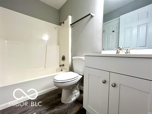 9011 South Pointe Ridge Lane, Unit 6 Bloomington, IN 47401 - Photo 11 of 23