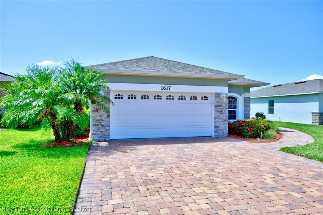 1617 Marble Street Sebring, FL 33870 - Photo 2 of 47