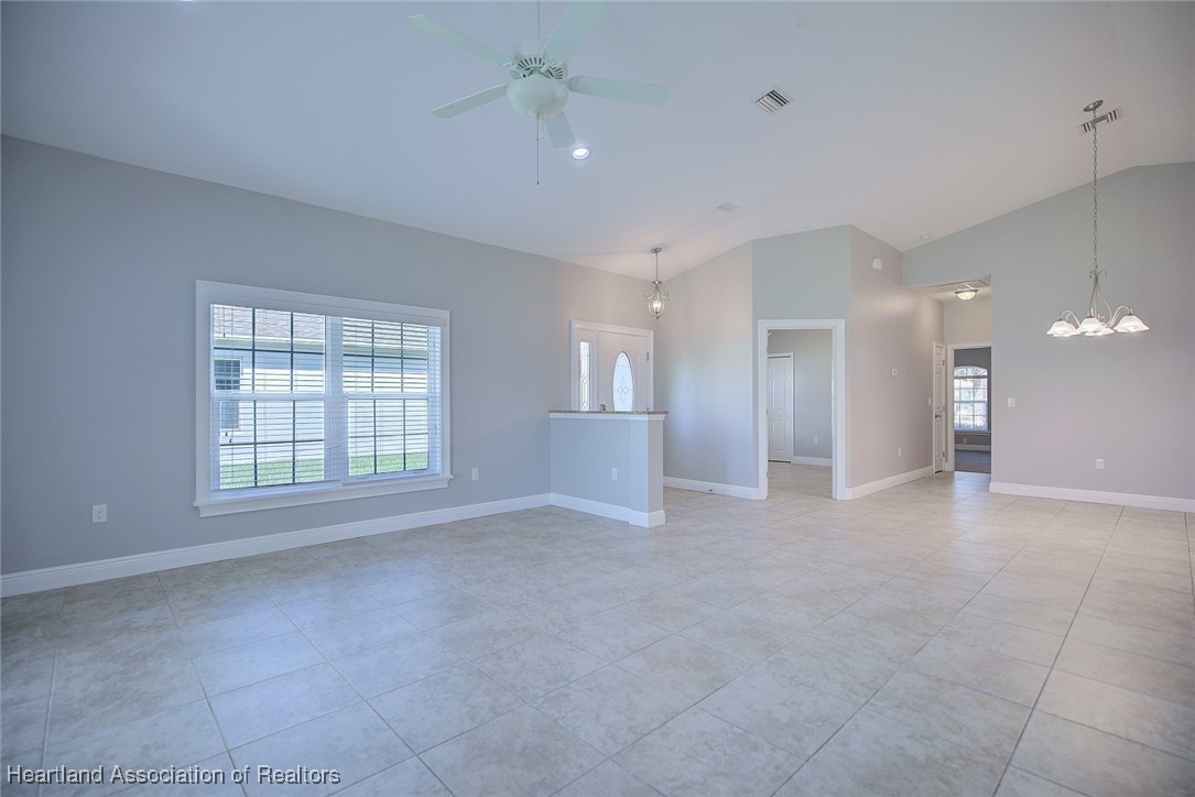 1617 Marble Street Sebring, FL 33870 - Photo 6 of 47