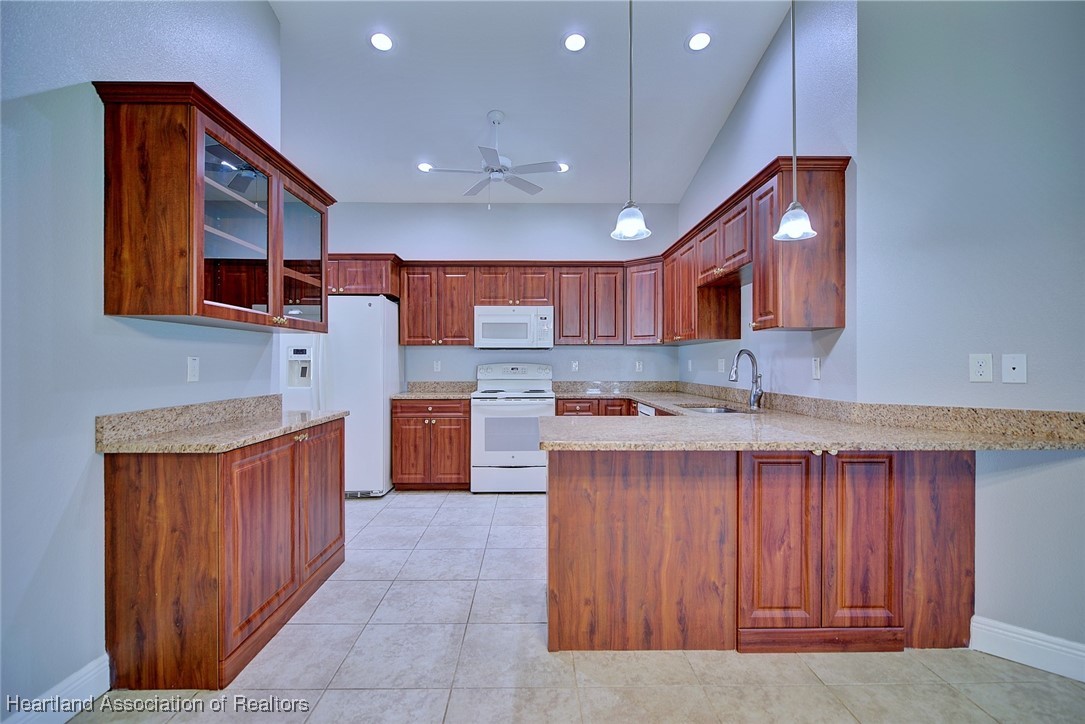 1617 Marble Street Sebring, FL 33870 - Photo 9 of 47