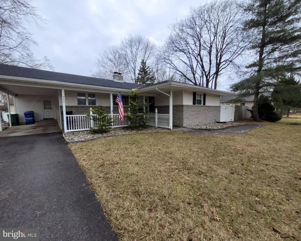 $3,000 | 302 Iris Road, Cherry Hill, NJ 08003