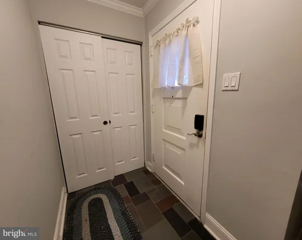 $3,000 | 302 Iris Road, Cherry Hill, NJ 08003