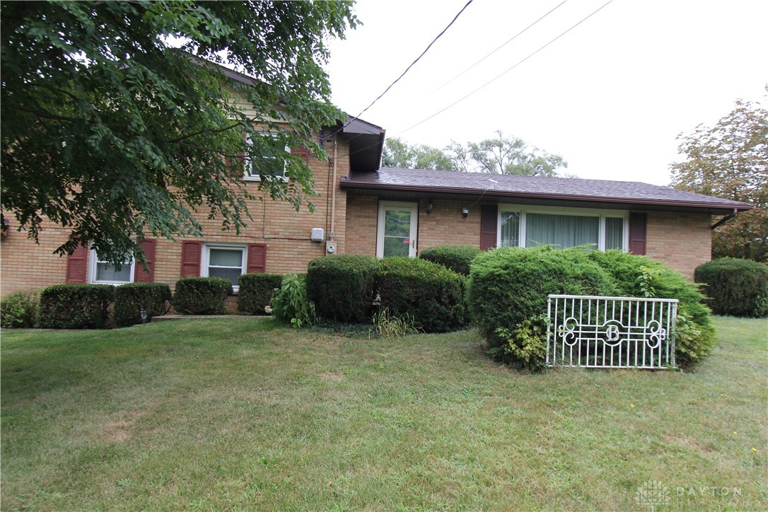 9677 North Country Club Road Piqua, OH 45356 - Photo 1 of 36 Gallery Image 1